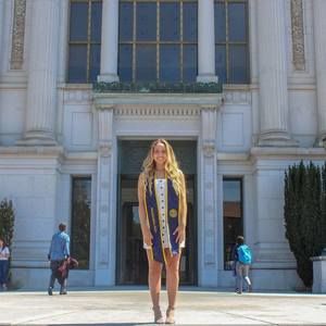 Meet your Posher, Meagan